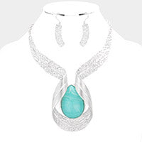 Teardrop Turquoise Necklace